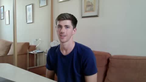 Snapshot of heatsignal chatting on 10-01-25, 02:45 HeatSignal online show from 10-01-25, 02:45