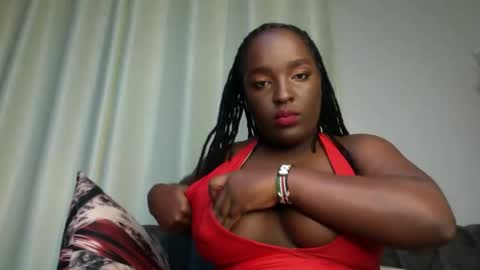 Snapshot of heaven_122 chatting on 06-08-26, 10:32 Angel online show from 06-08-26, 10:32