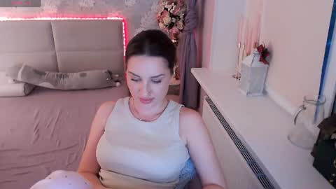 Heaven girl online show from 07-02-26, 08:04