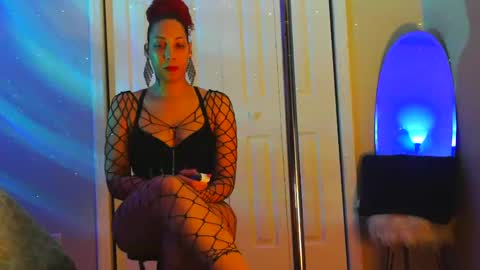 Heavenllyy online show from 01-11-25, 01:16