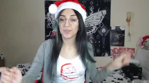 Diana online show from 12-26-24, 12:25