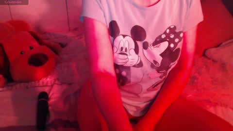 Snapshot of heavenlykiss chatting on 12-11-24, 01:06 Chani online show from 12-11-24, 01:06