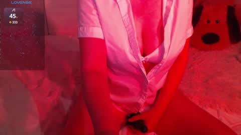 Snapshot of heavenlykiss chatting on 01-27-25, 08:07 Chani online show from 01-27-25, 08:07