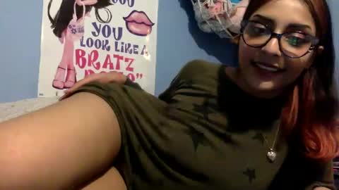 Snapshot of heavensbunny chatting on 03-04-25, 11:22 heaven the muslim slut online show from 03-04-25, 11:22