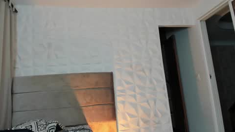 Snapshot of heavy_thor chatting on 03-06-25, 04:19 Thor online show from 03-06-25, 04:19