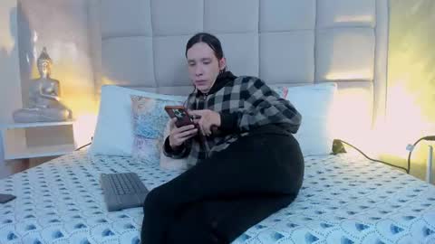 Keira Hecate online show from 01-05-26, 08:01