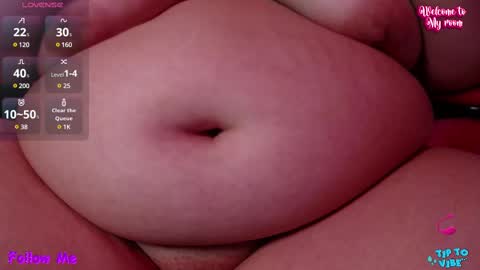 Snapshot of hecate23 chatting on 03-08-25, 01:14 Cath online show from 03-08-25, 01:14