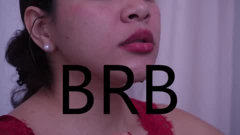 Snapshot of hecate333 chatting on 02-23-25, 12:37 hecate333 online show from 02-23-25, 12:37