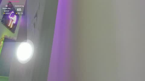 Snapshot of hecate_queen chatting on 10-18-25, 12:39 Hecate Queen online show from 10-18-25, 12:39