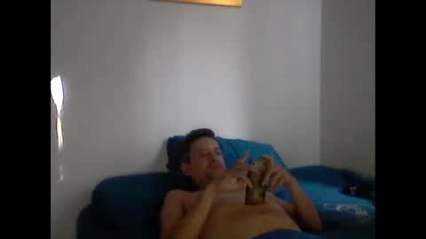 Snapshot of hedone33 chatting on 11-22-25, 08:30 hedone33 online show from 11-22-25, 08:30