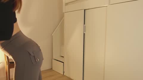 Snapshot of hee_jeen chatting on 12-15-24, 01:54 Jeen online show from 12-15-24, 01:54