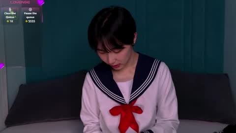 HEEJIN online show from 05-15-26, 10:33