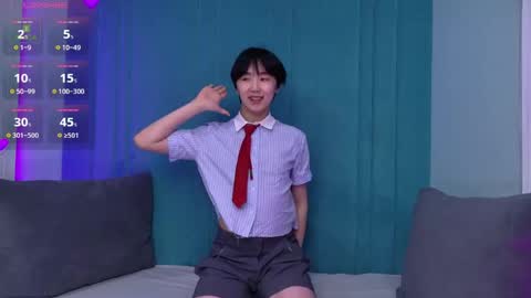 HEEJIN online show from 05-23-26, 04:50