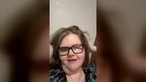 heidimackey2 online show from 08-07-26, 02:02