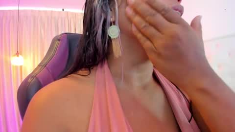              online show from 02-17-25, 06:15