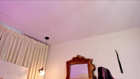              online show from 11-19-25, 05:02