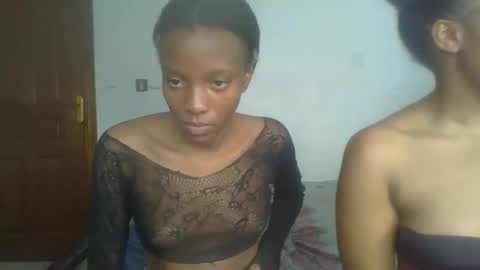 Snapshot of heilybunny chatting on 05-04-26, 12:06 heilybunny online show from 05-04-26, 12:06