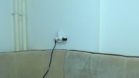 helen_adams_ online show from 12-18-24, 01:02