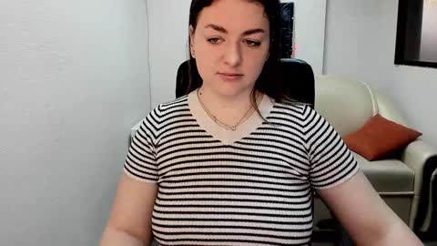 Helen Elliot online show from 01-21-25, 06:54