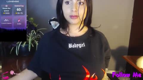 HELENA  online show from 03-10-26, 06:35