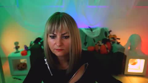 Snapshot of helenbeler chatting on 11-01-25, 04:58 helenbeler online show from 11-01-25, 04:58