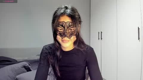 Snapshot of helenblazetrt chatting on 06-14-26, 02:24 Hi I am Helen online show from 06-14-26, 02:24