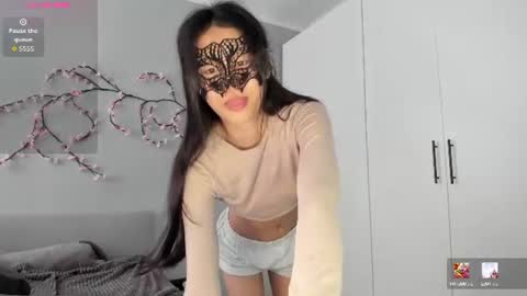 Snapshot of helenblazetrt chatting on 07-18-26, 02:16 Hi I am Helen online show from 07-18-26, 02:16