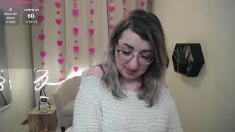 helenenigma online show from 02-05-26, 09:19