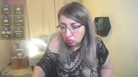 helenenigma online show from 03-08-26, 02:04