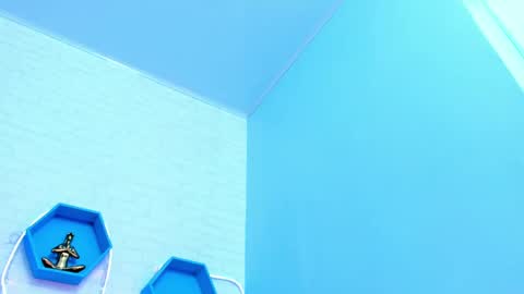 Snapshot of helenn_monroy1 chatting on 12-05-24, 02:44 online show from 12-05-24, 02:44