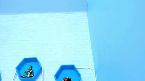 Snapshot of helenn_monroy1 chatting on 12-13-24, 05:54 online show from 12-13-24, 05:54