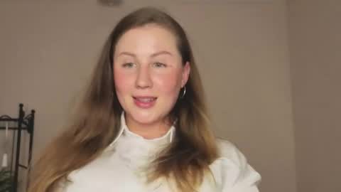 Helen online show from 06-10-26, 02:45