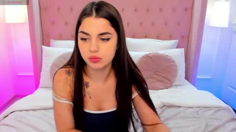 Helen online show from 11-06-25, 02:07