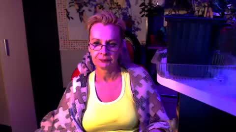 Helga online show from 06-10-26, 06:40