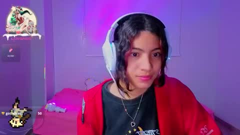 Helia Transfem and Amy online show from 12-04-25, 08:01