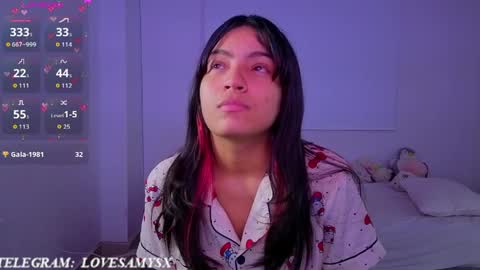 Helia Transfem and Amy online show from 04-15-26, 07:15