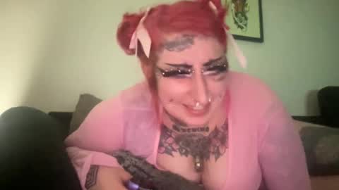 Bunnie Rotz online show from 02-23-25, 01:24