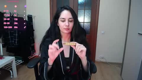Snapshot of hella_helen chatting on 05-08-26, 05:40 Helen online show from 05-08-26, 05:40