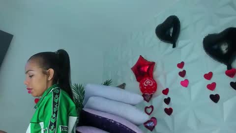 hellen     online show from 03-04-26, 07:20