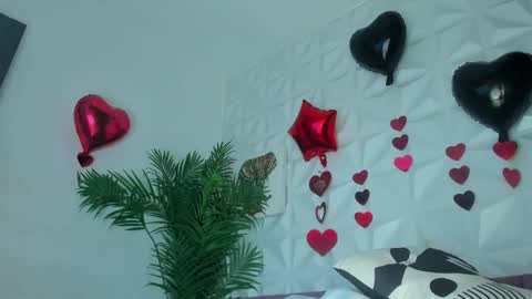 Snapshot of hellen_sky_ chatting on 05-01-26, 07:07 hellen online show from 05-01-26, 07:07