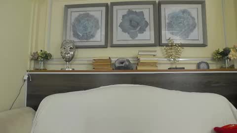    online show from 11-15-25, 03:59