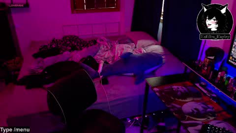 Hayley online show from 05-19-26, 01:56