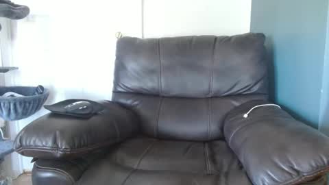 Snapshot of hellflow chatting on 09-21-25, 01:57 hellflow online show from 09-21-25, 01:57