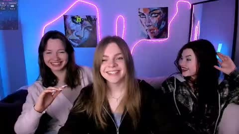 Helli online show from 02-02-26, 08:18