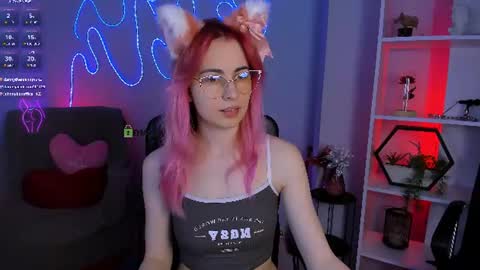 Helli online show from 07-05-26, 07:32