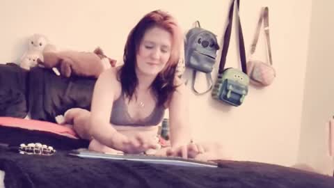HellienaDesroser online show from 09-27-25, 02:16