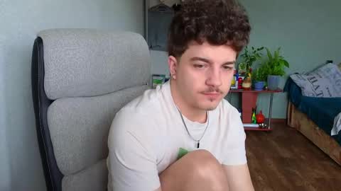 Remy online show from 04-24-26, 06:05