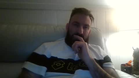 hellobunbunx0 online show from 04-17-26, 09:29