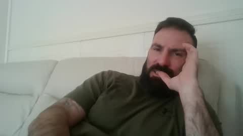 hellobunbunx0 online show from 04-18-26, 02:54
