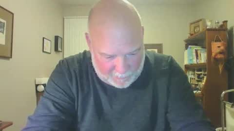 Snapshot of helloforfun111 chatting on 09-12-25, 10:37 helloforfun111 online show from 09-12-25, 10:37